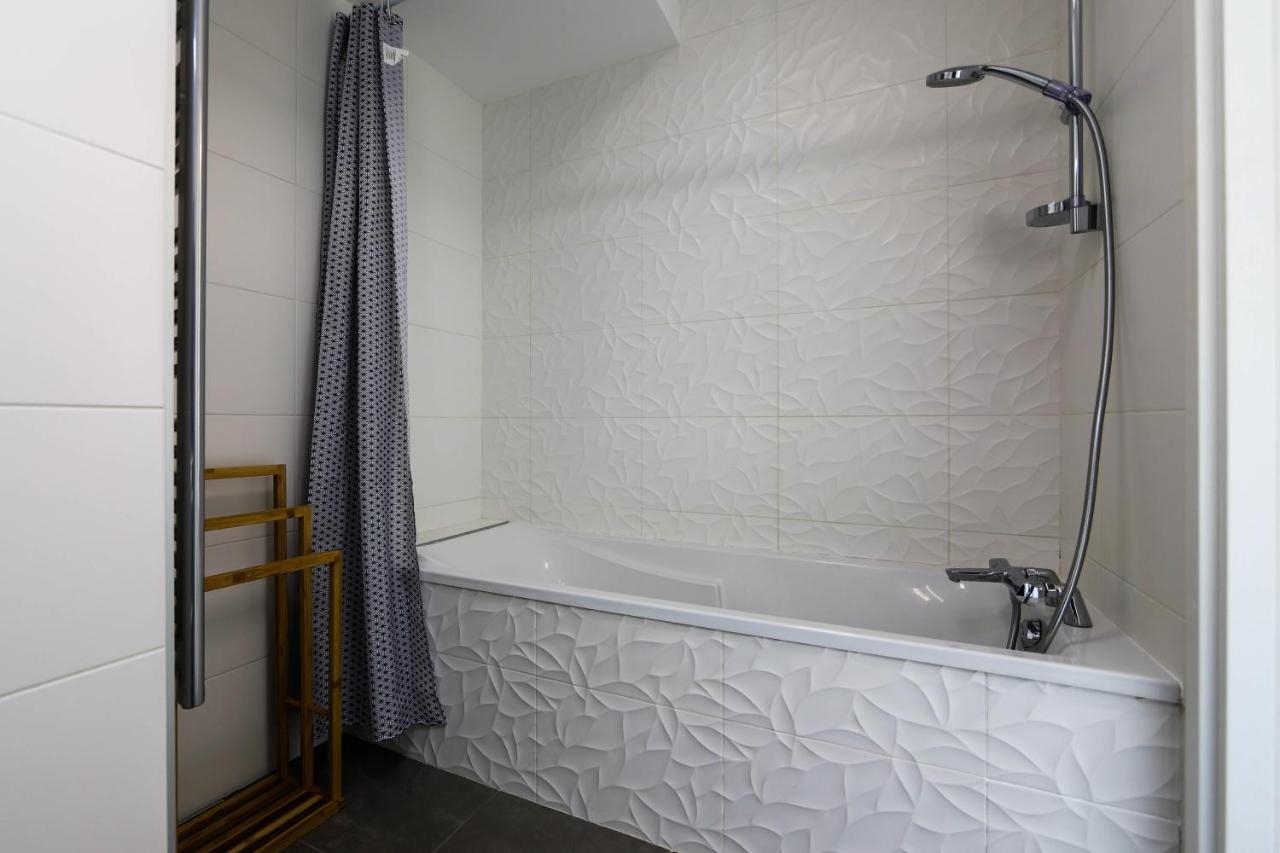 Les Choucas - Appartement Duplex Lumineux Avec Parking Annecy Exteriör bild